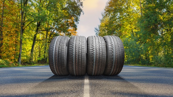 pneumatici su strada